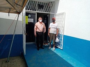 imagen Personal de la Codhet acompaño a un ciudadano a la COMAPA para realizar un convenio para pagar el agua potable.