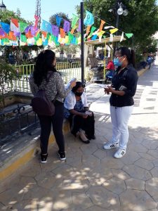 imagen Personal de este Organismo en Tula entrego trípticos del “Derecho humano a la salud de las mujeres".